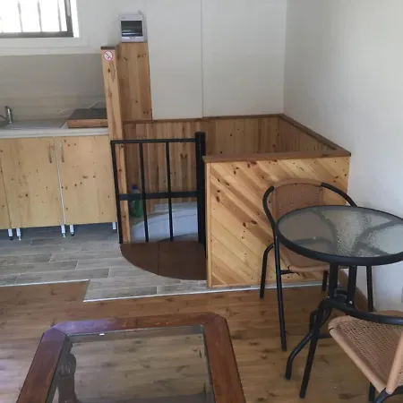 Charming 1-bed In Appartamento *